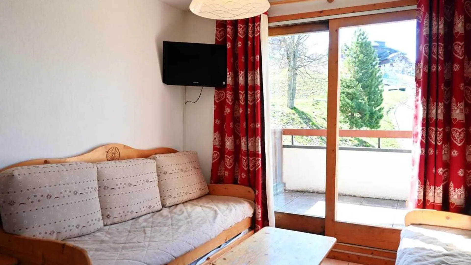 Charmant 3 Pieces Pres Des Pistes Pour 8 Personnes A Vallandry, Animaux Acceptes - Fr-1-411-342 0*, Landry